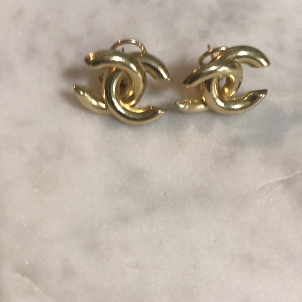 14 kt CC French back earrings sharp